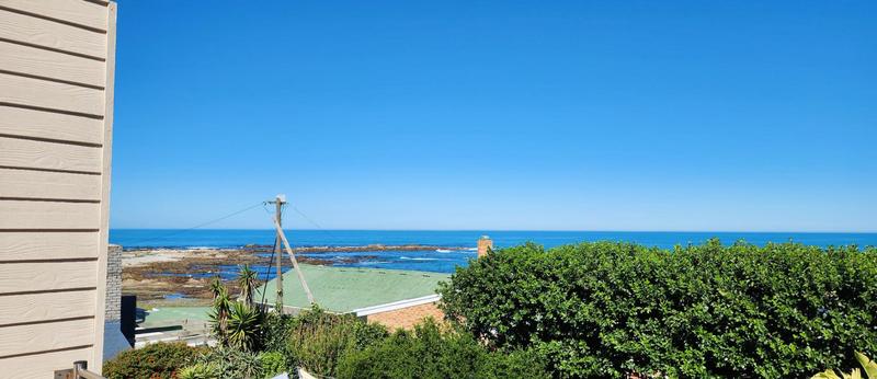 3 Bedroom Property for Sale in Franskraal Western Cape